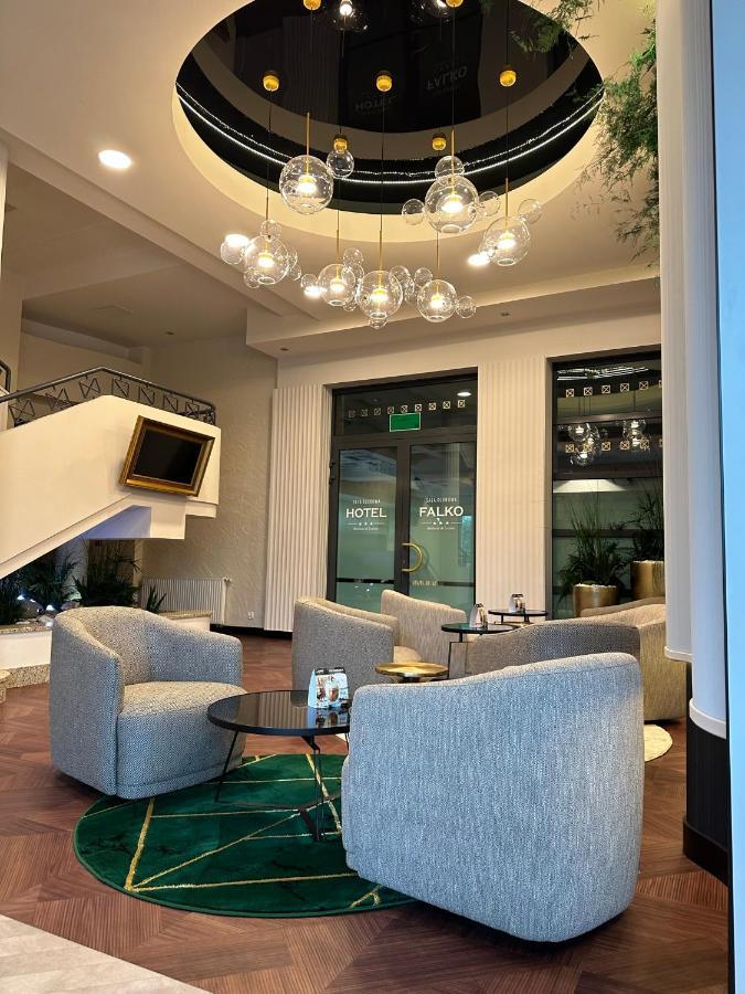 Hotel Falko 露米雅 外观 照片
