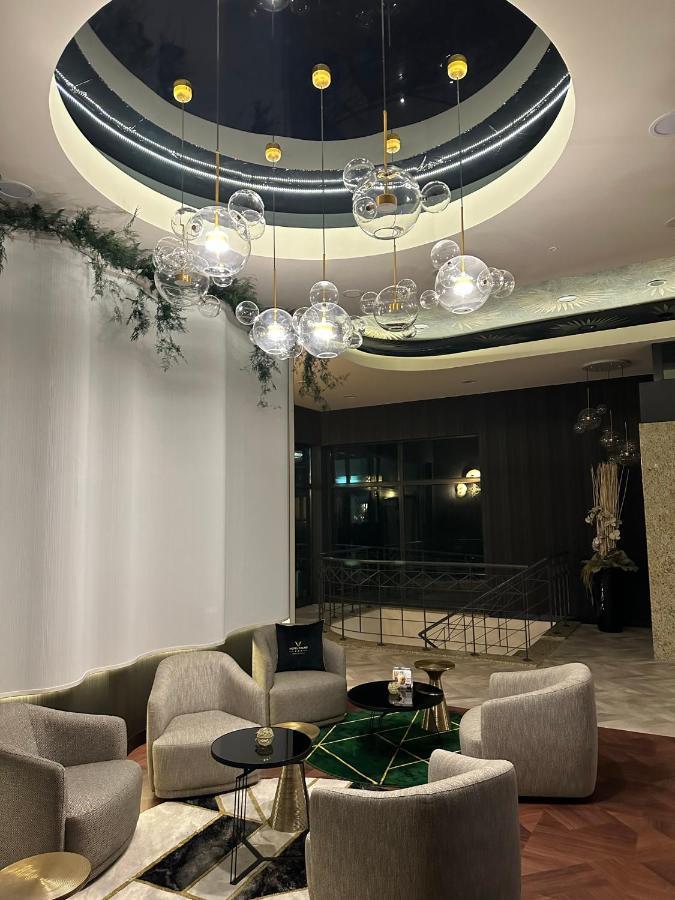 Hotel Falko 露米雅 外观 照片
