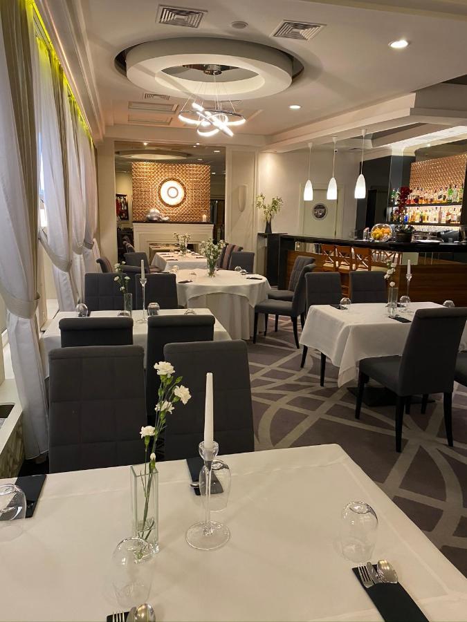 Hotel Falko 露米雅 外观 照片