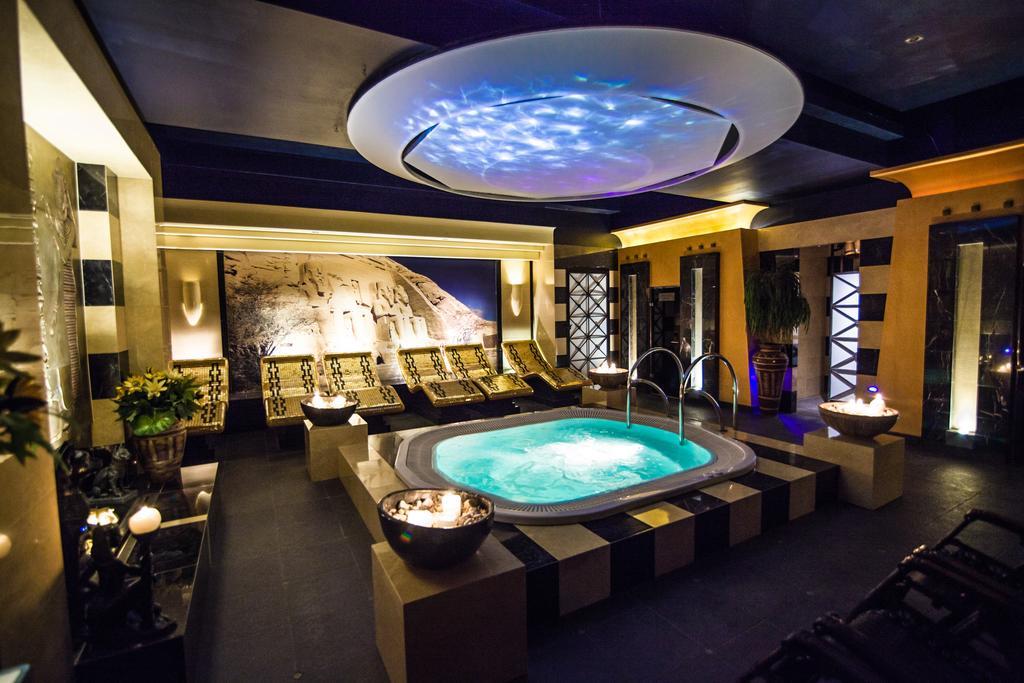 Hotel Falko 露米雅 外观 照片