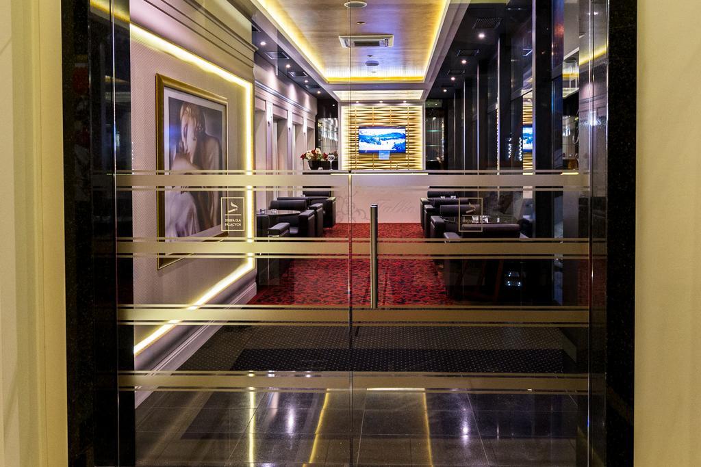 Hotel Falko 露米雅 外观 照片