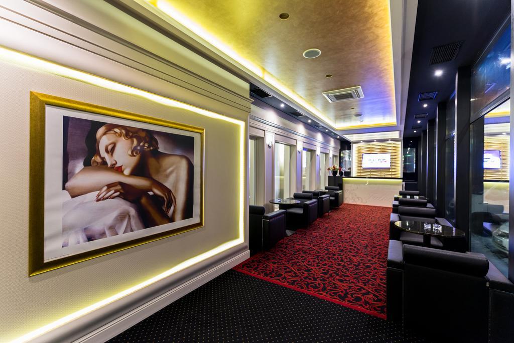 Hotel Falko 露米雅 外观 照片